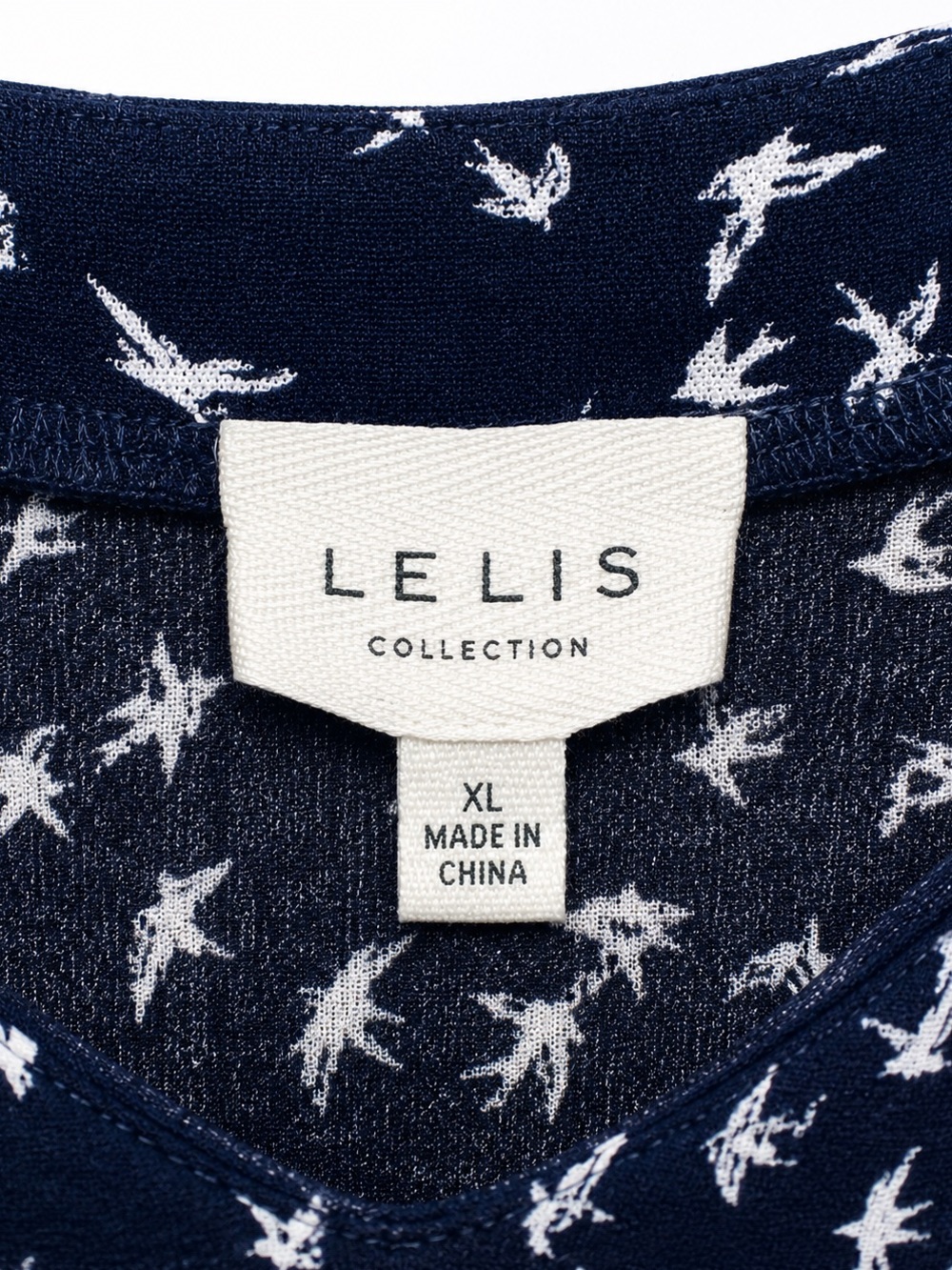 Lelis Collection XL Navy Dove Bird Print Tie Front Blouse Cap Sleeve‎ Casual Top - Picture 5 of 5